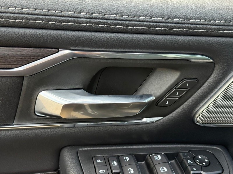 Ram 1500 Vehicle Image 14