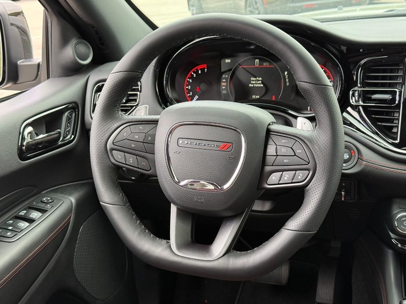 Dodge Durango Vehicle Full-screen Gallery Image 8