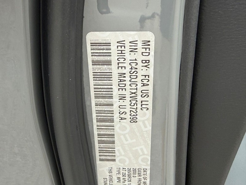 Dodge Durango Vehicle Full-screen Gallery Image 20
