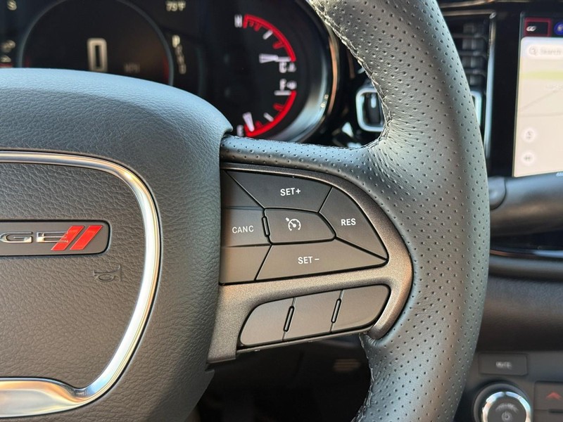 Dodge Durango Vehicle Image 18