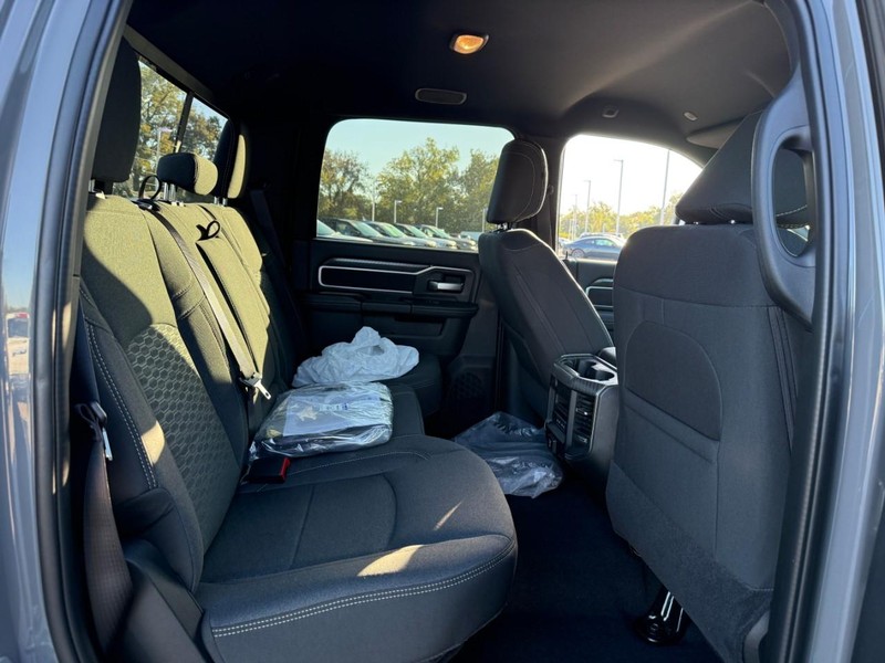 Ram 2500 Vehicle Image 08