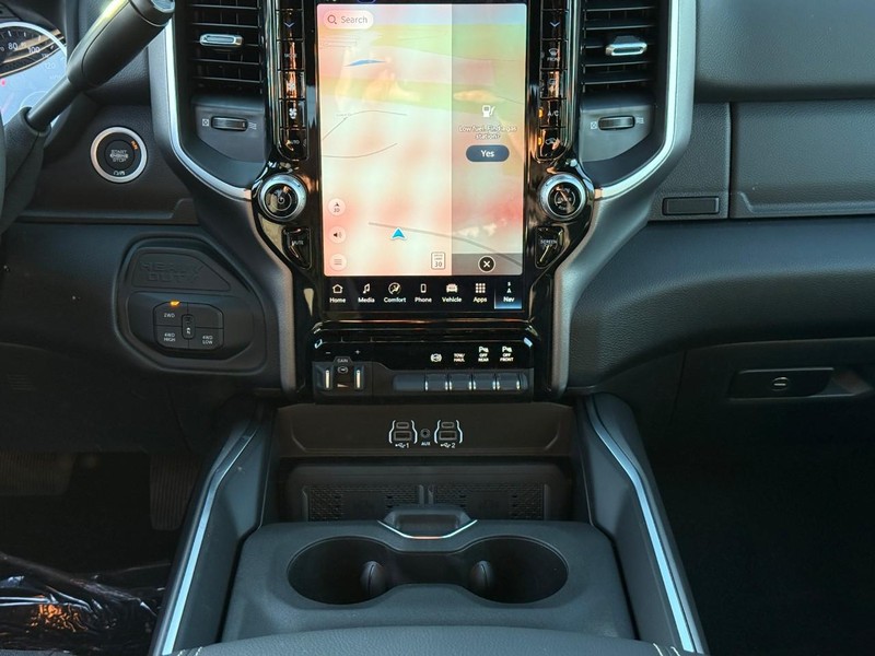 Ram 2500 Vehicle Image 13