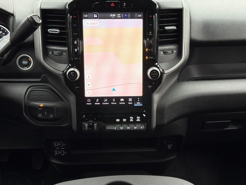 Ram 3500 Vehicle Image 12