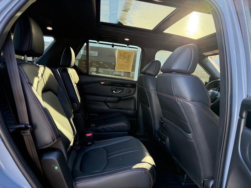 Honda Pilot Vehicle Image 13
