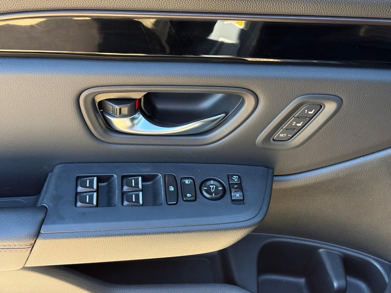 Honda Pilot Vehicle Image 18