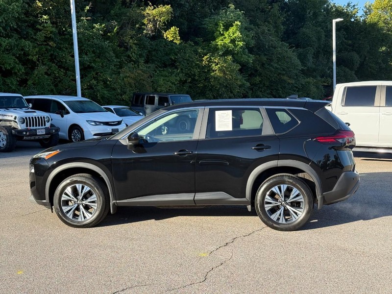 Nissan Rogue Vehicle Image 03