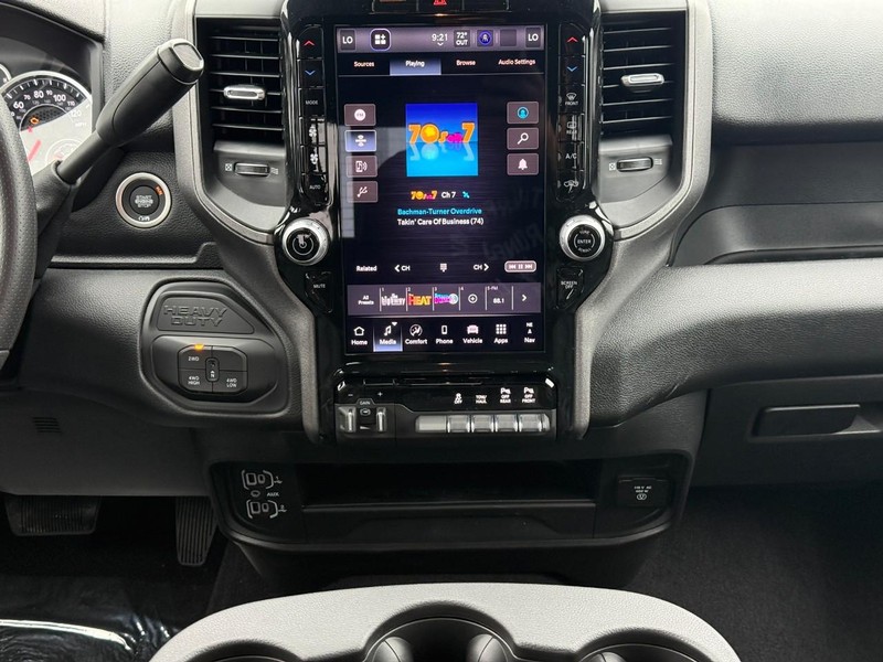 Ram 2500 Vehicle Image 12