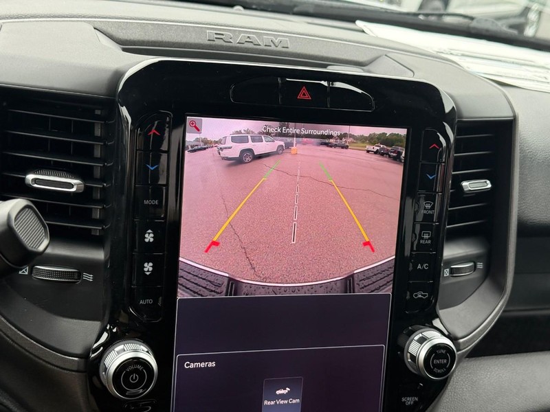 Ram 2500 Vehicle Image 17