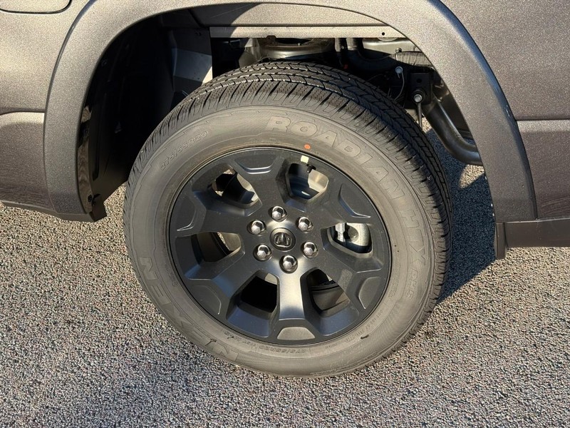 Ram 1500 Vehicle Image 05
