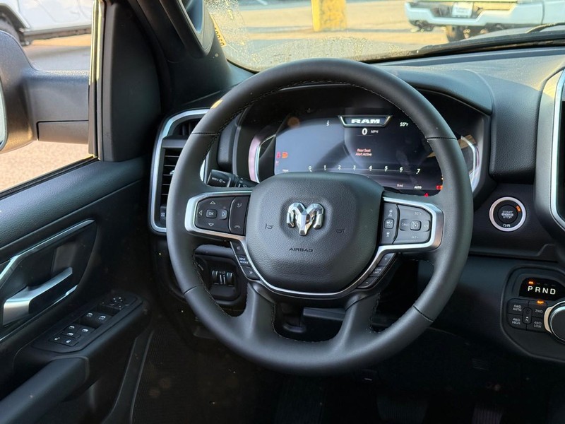 Ram 1500 Vehicle Image 09