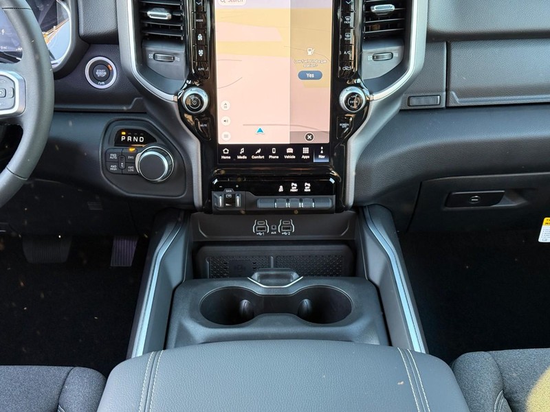 Ram 1500 Vehicle Image 12