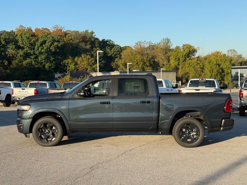 Ram 1500 Vehicle Image 03