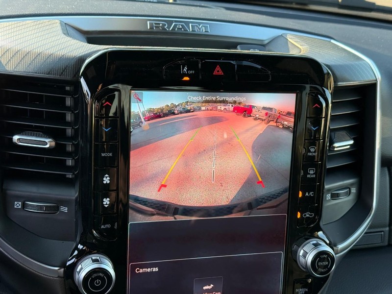 Ram 1500 Vehicle Image 19