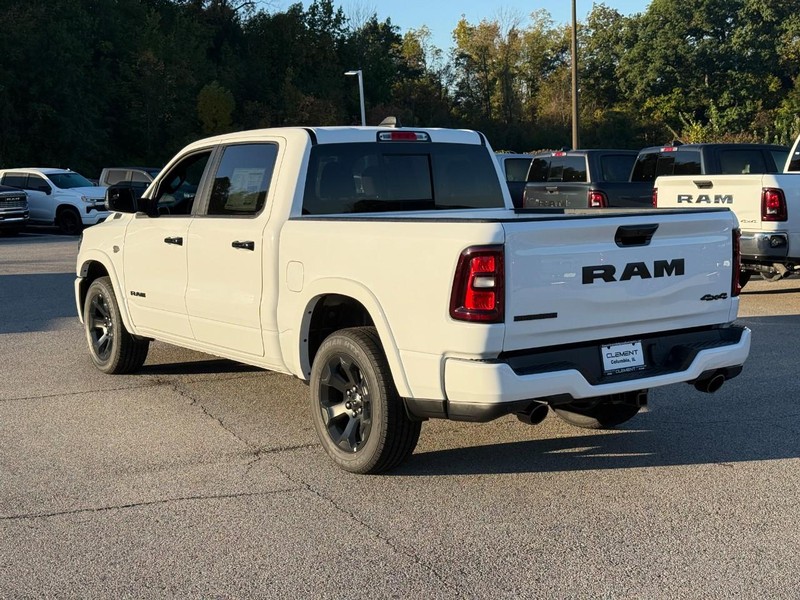 Ram 1500 Vehicle Image 04