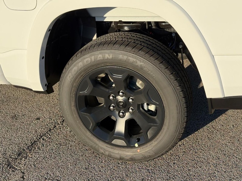 Ram 1500 Vehicle Image 05