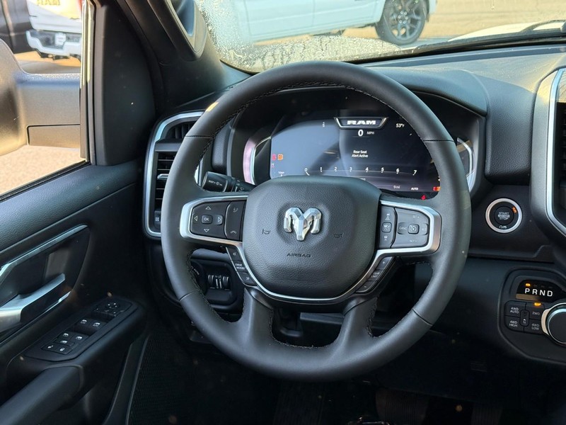Ram 1500 Vehicle Image 09