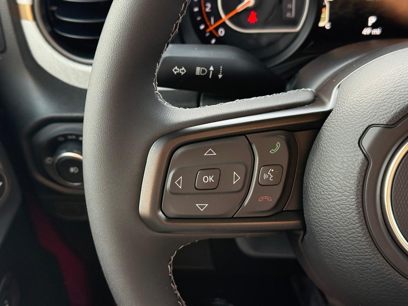 Jeep Wrangler Vehicle Image 16