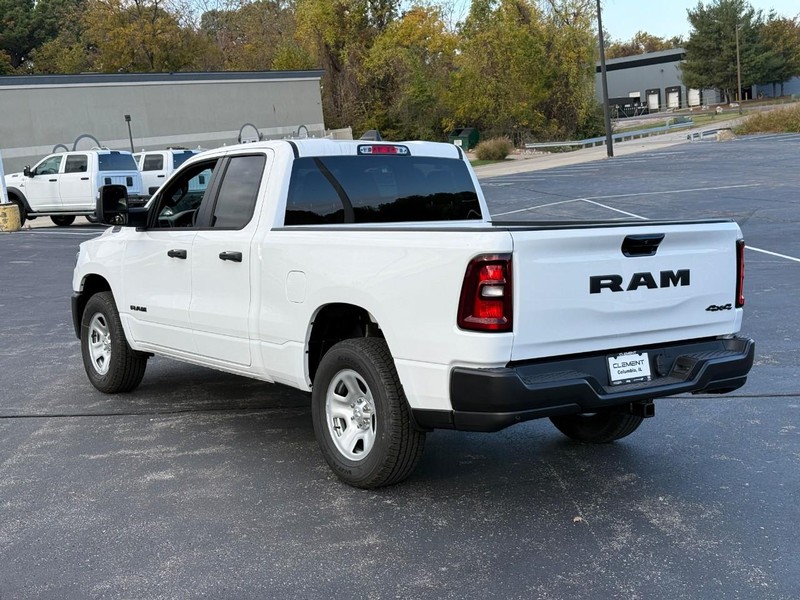 Ram 1500 Vehicle Image 04