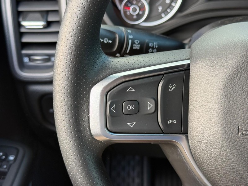 Ram 1500 Vehicle Image 12