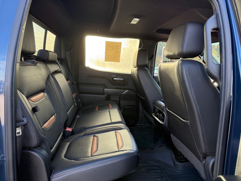 GMC Sierra 1500 Vehicle Image 12