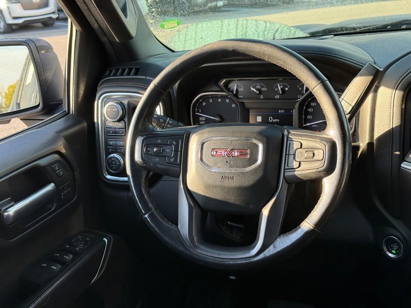 GMC Sierra 1500 Vehicle Image 14
