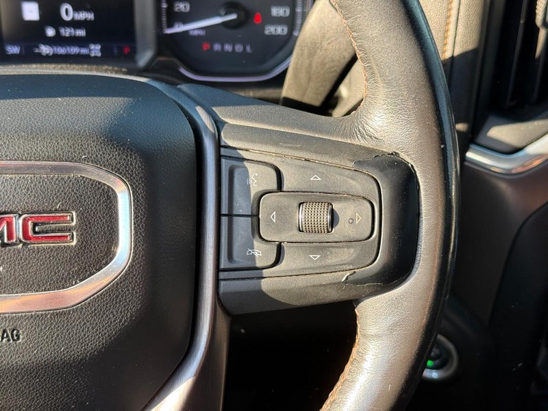 GMC Sierra 1500 Vehicle Image 22