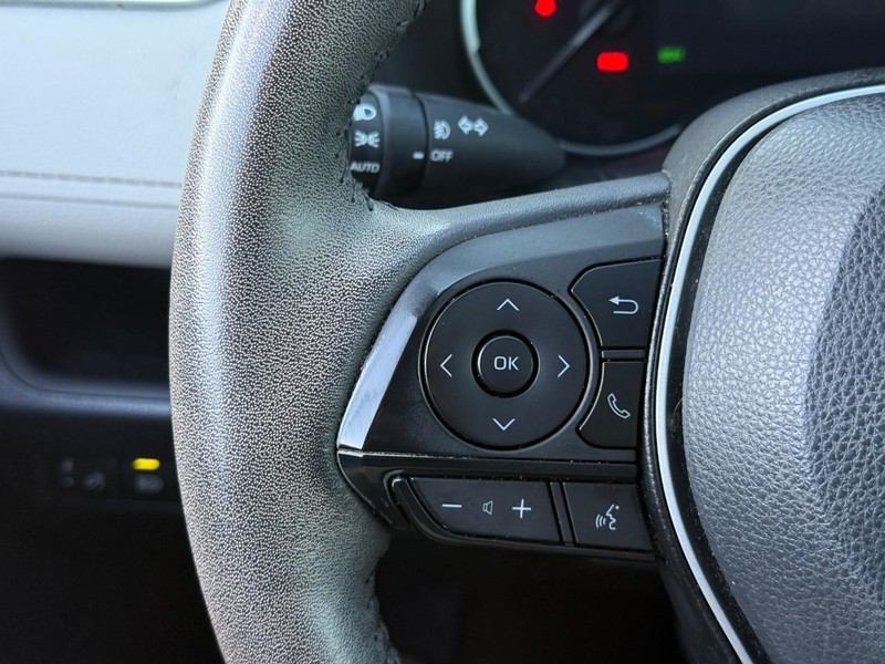 Toyota RAV4 Vehicle Image 23