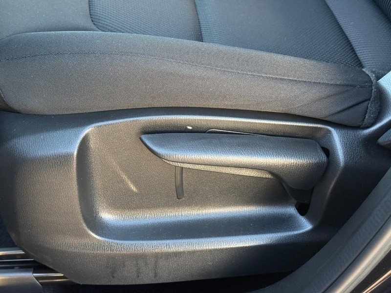 Mazda CX-5 Vehicle Image 21