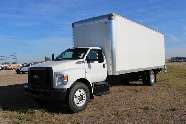 more details - ford f-650 straight frame gas