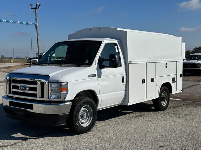 2025 Ford E-Series Cutaway E-350 WB at Weber Commercial - Granite City NEW in Granite City IL