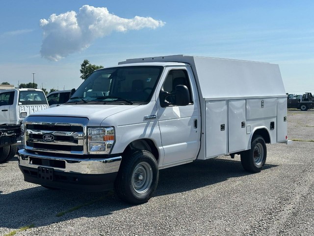 2026 Ford E-Series Cutaway E-350 WB at Weber Commercial - Granite City NEW in Granite City IL