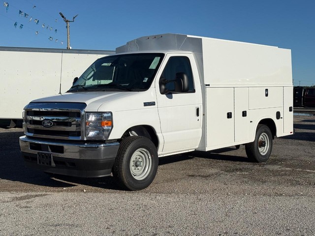 Granite City IL 2026 Ford E-350 more details - ford e-350