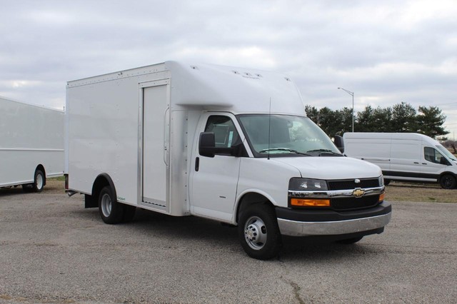 2023 Chevrolet Express Commercial Cutaway 3500 Van 159" at Weber Commercial - Chevrolet Granite City in Granite City IL