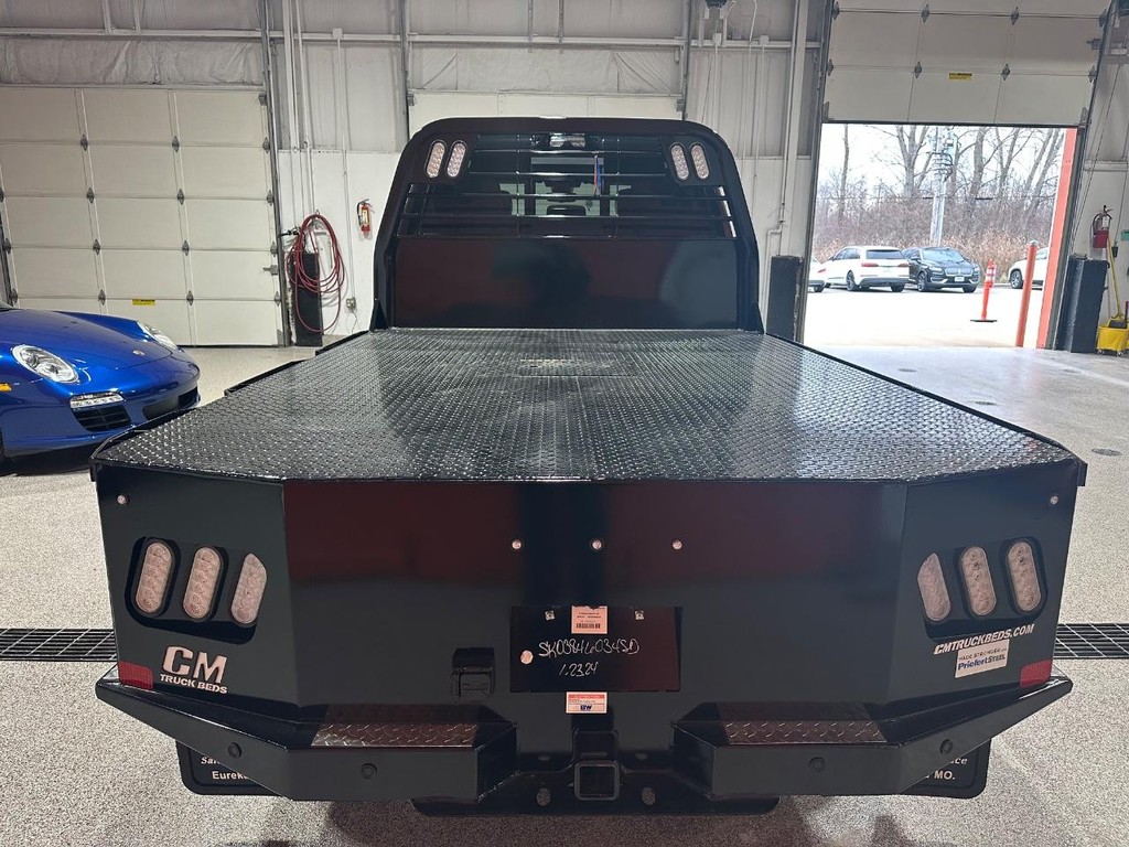 Ram 3500 Chassis Cab Vehicle Full-screen Gallery Image 4