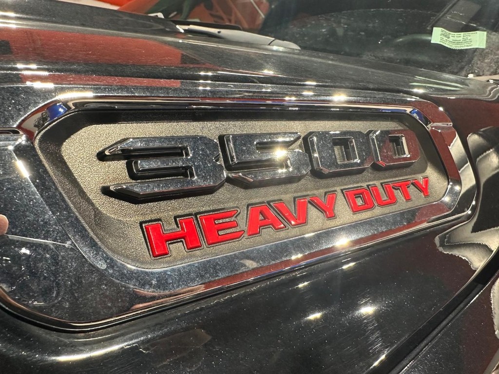 Ram 3500 Chassis Cab Vehicle Full-screen Gallery Image 8