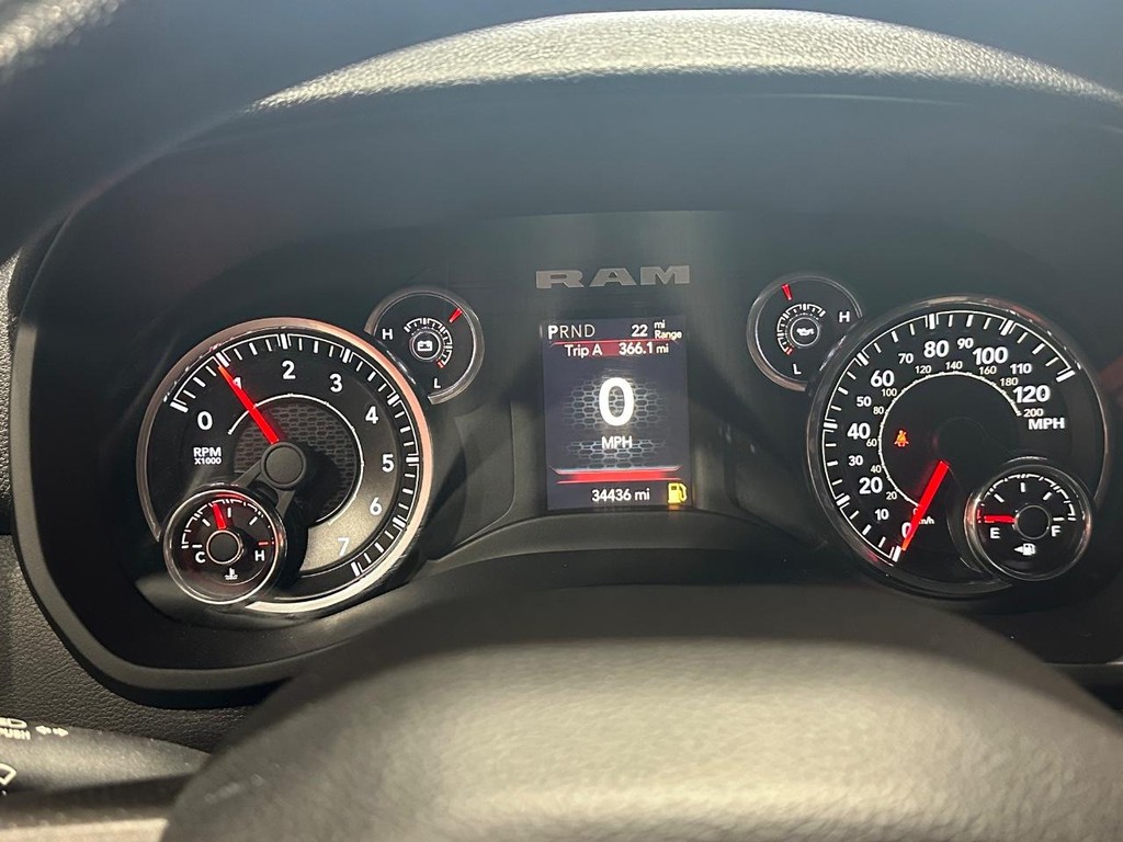 Ram 3500 Chassis Cab Vehicle Full-screen Gallery Image 21