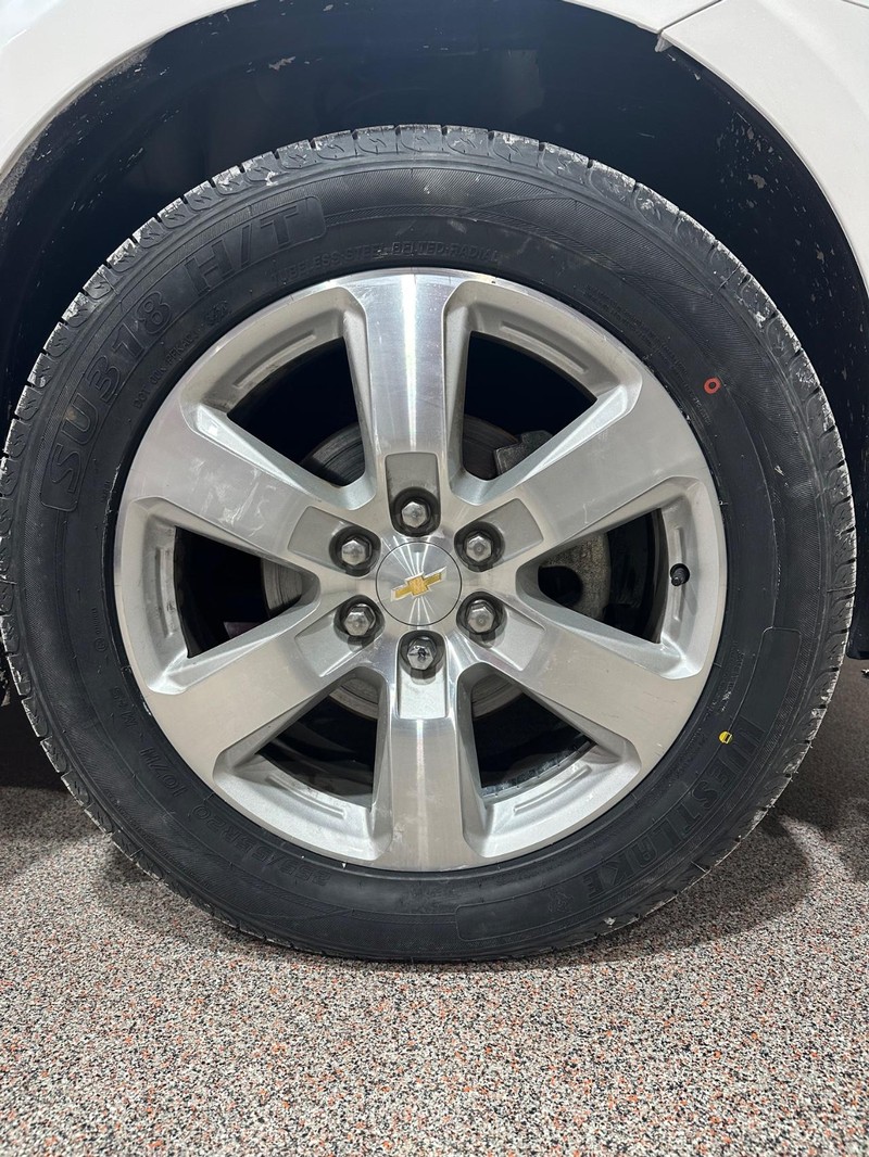 Chevrolet Traverse Vehicle Full-screen Gallery Image 24