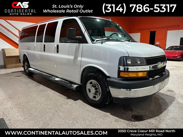 more details - chevrolet express passenger