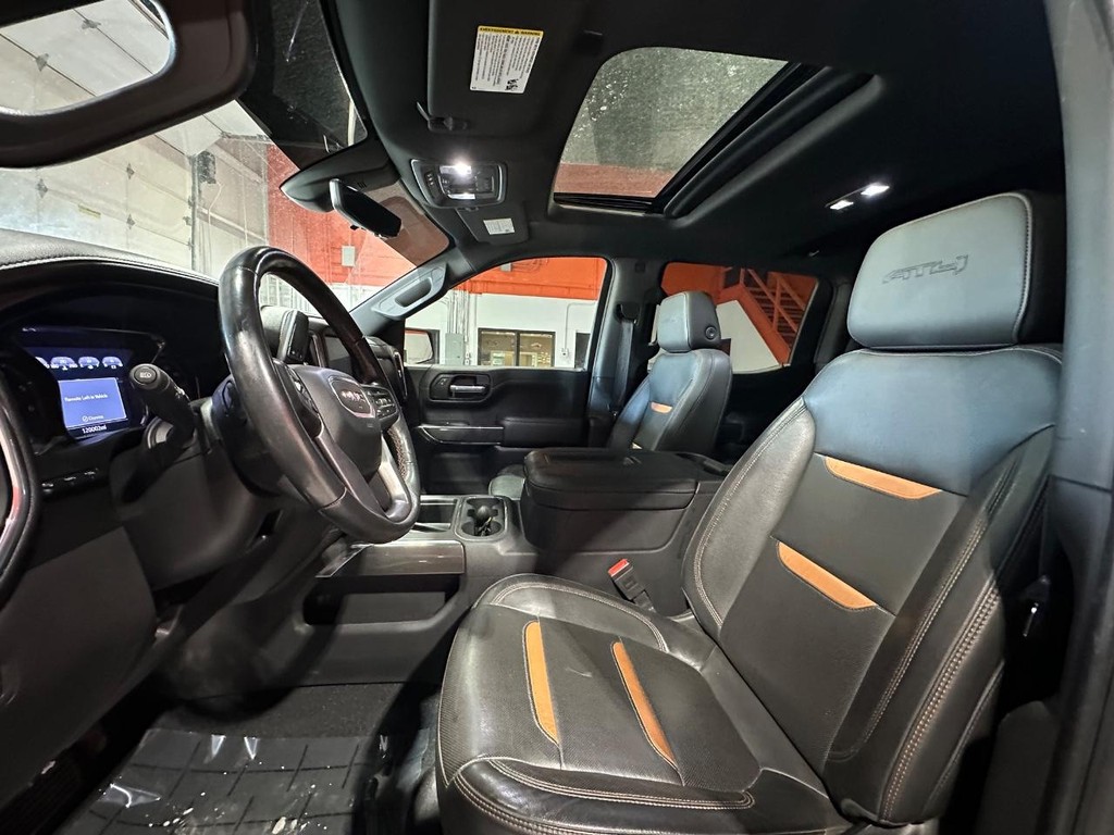 GMC Sierra 1500 Vehicle Full-screen Gallery Image 10