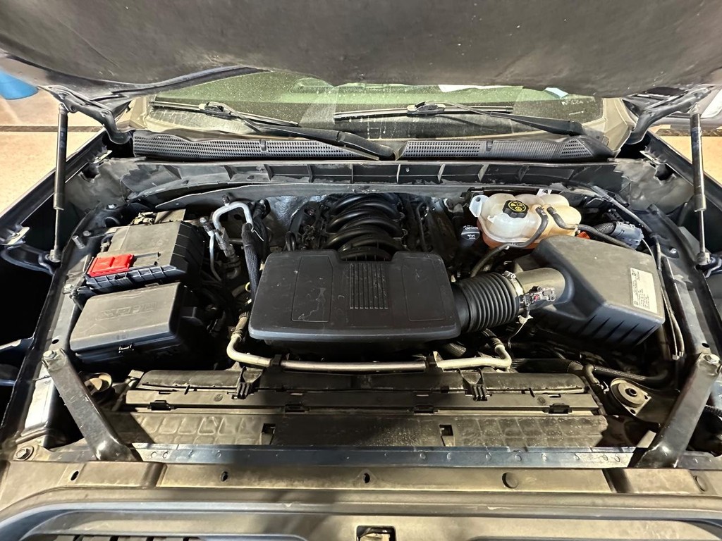 GMC Sierra 1500 Vehicle Full-screen Gallery Image 17