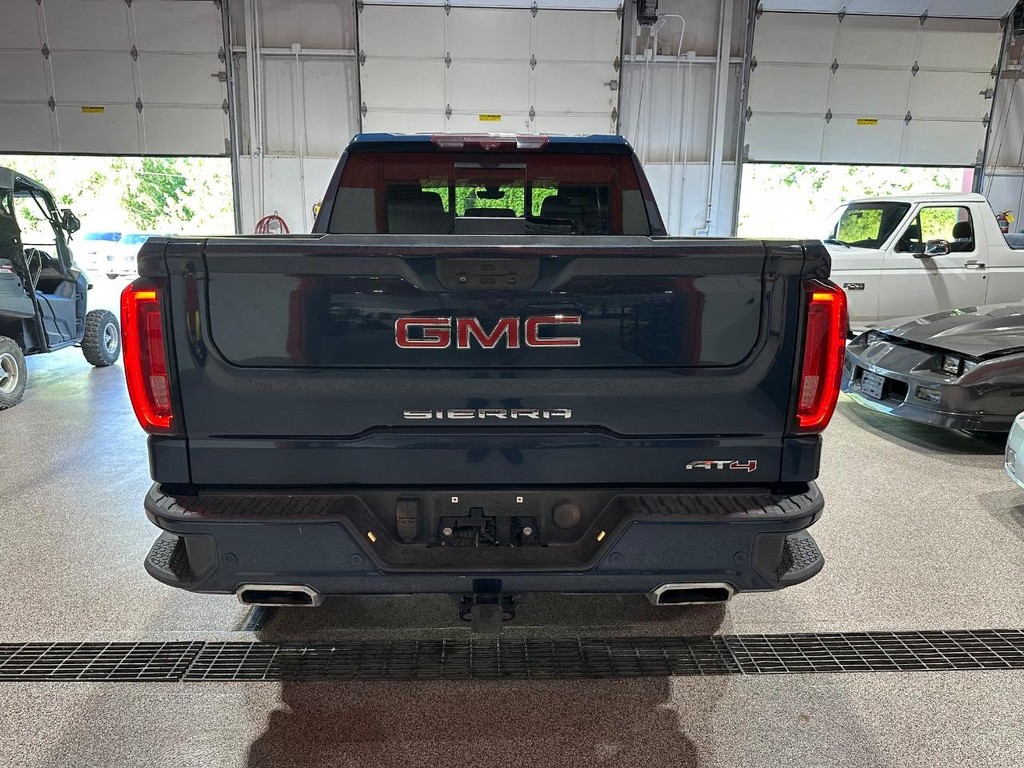 GMC Sierra 1500 Vehicle Full-screen Gallery Image 27
