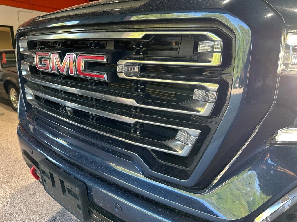 GMC Sierra 1500 Vehicle Full-screen Gallery Image 33