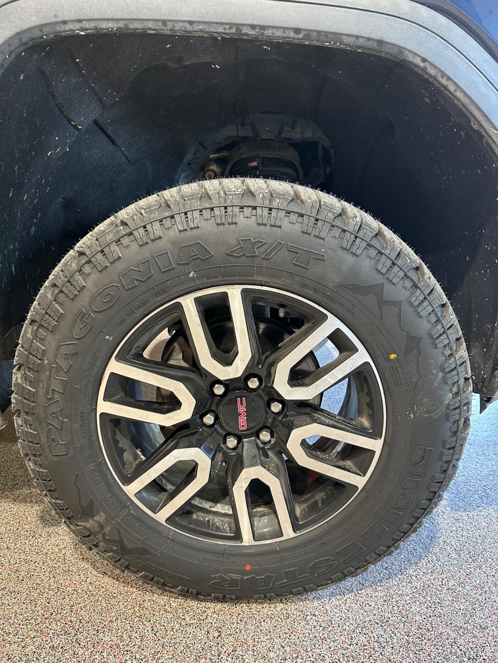 GMC Sierra 1500 Vehicle Full-screen Gallery Image 41