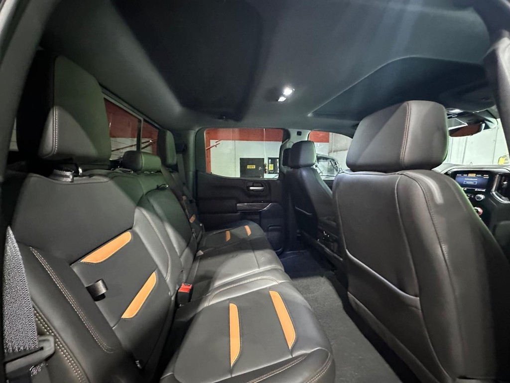 GMC Sierra 1500 Vehicle Full-screen Gallery Image 44