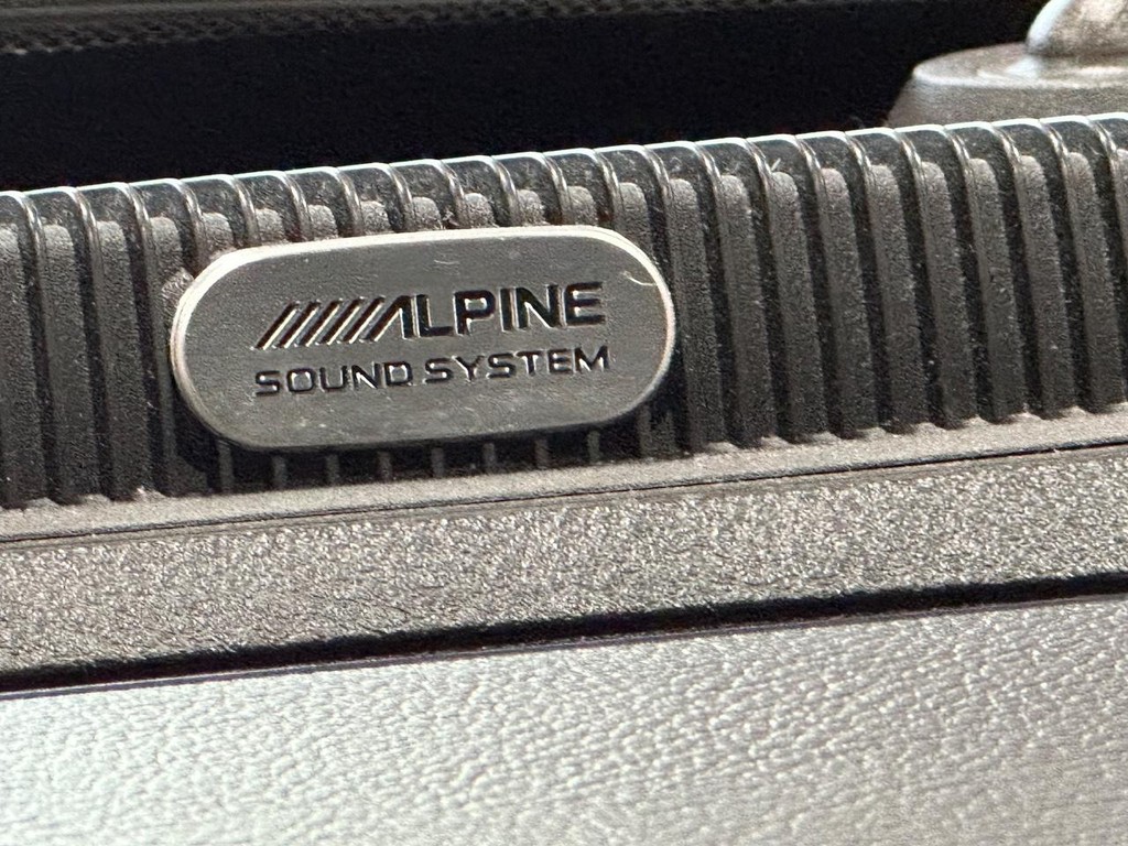 Ram 2500 Vehicle Full-screen Gallery Image 29