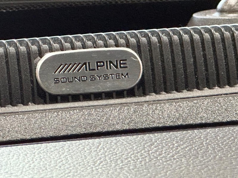 Ram 2500 Vehicle Full-screen Gallery Image 29