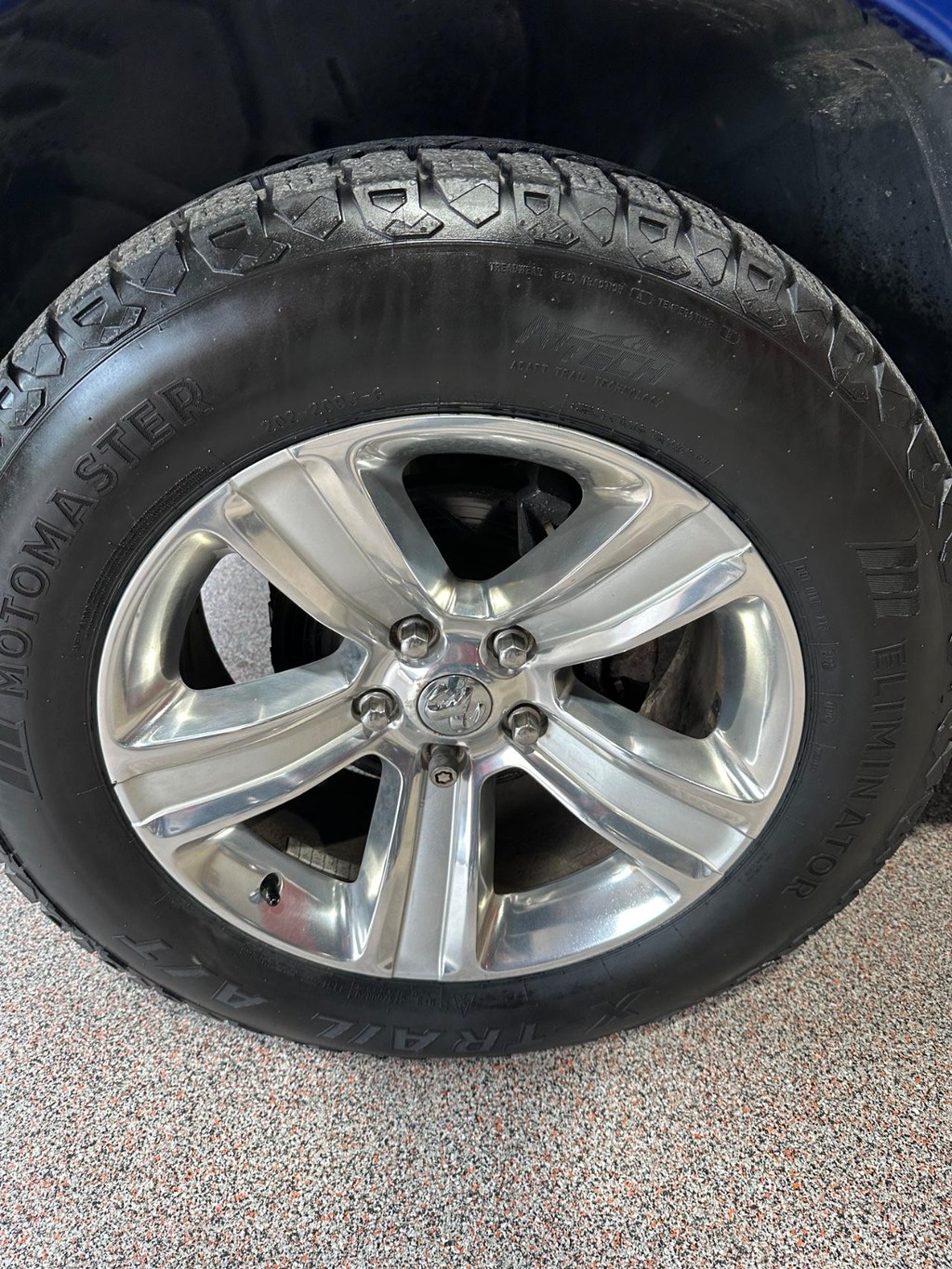 Ram 1500 Vehicle Full-screen Gallery Image 8