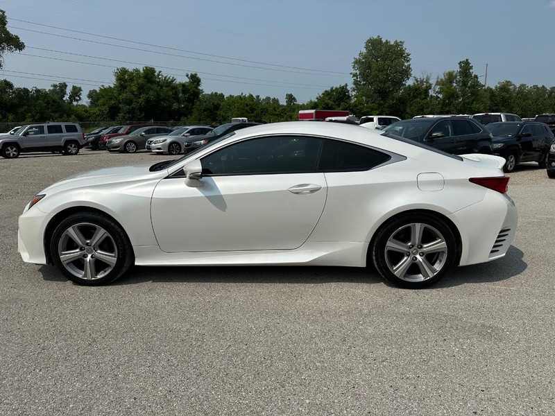 2016 Lexus RC 300 AWD photo 4