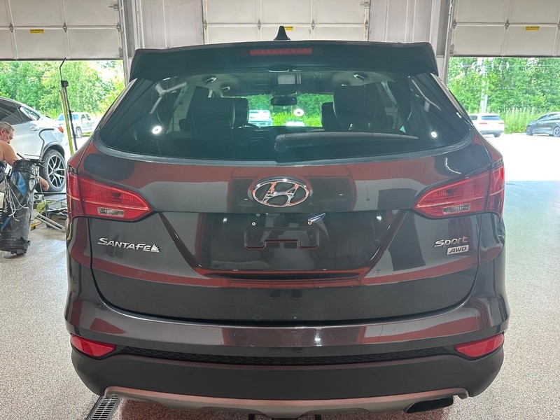 2015 Hyundai Santa Fe Sport GLS photo 2