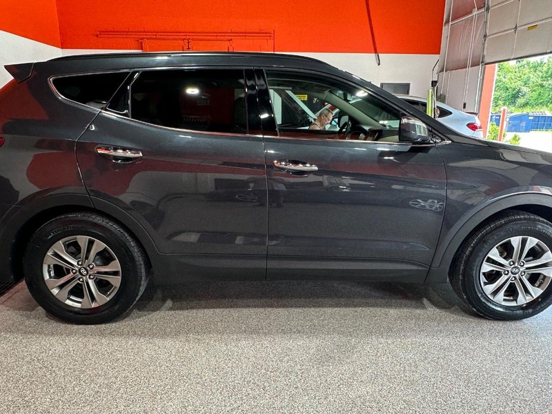 2015 Hyundai Santa Fe Sport GLS photo 4